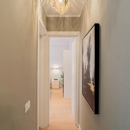 Designer 2-bedroom Flat With Balcony & Full Amenities Steps From Piata Universitatii * 布加勒斯特